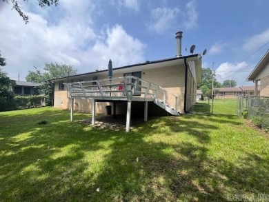 This 3 Bedroom 2 Bath home located in the Lakeside School on Hot Springs Golf and Country Club in Arkansas - for sale on GolfHomes.com, golf home, golf lot