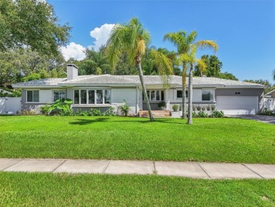 How is this possible? A home on the water in a NO FLOOD ZONE! on Belleview Biltmore Golf Club in Florida - for sale on GolfHomes.com, golf home, golf lot