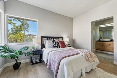 Welcome home to a cute, cozy courtyard designed for your morning on Chuck Corica Golf Complex in California - for sale on GolfHomes.com, golf home, golf lot