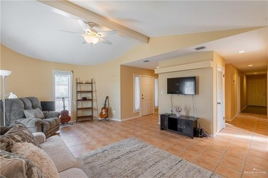 Welcome to comfortable living in the gated 55+ community of on Alamo Country Club in Texas - for sale on GolfHomes.com, golf home, golf lot