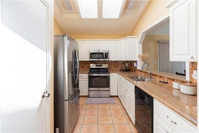 Welcome to comfortable living in the gated 55+ community of on Alamo Country Club in Texas - for sale on GolfHomes.com, golf home, golf lot