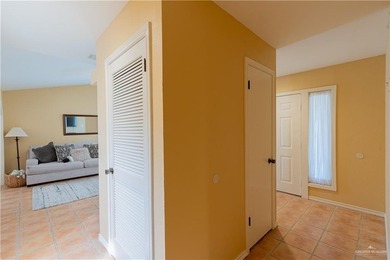 Welcome to comfortable living in the gated 55+ community of on Alamo Country Club in Texas - for sale on GolfHomes.com, golf home, golf lot