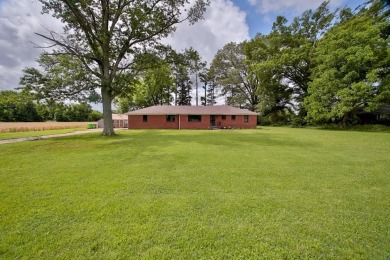 Here is your chance...3 bedroom 2 bathroom single-story home on Glen Eagle Golf Course in Tennessee - for sale on GolfHomes.com, golf home, golf lot