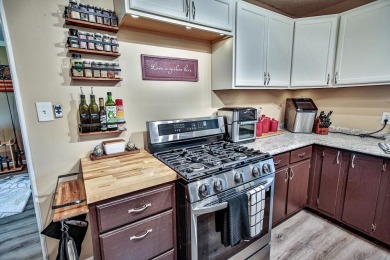 Here is your chance...3 bedroom 2 bathroom single-story home on Glen Eagle Golf Course in Tennessee - for sale on GolfHomes.com, golf home, golf lot