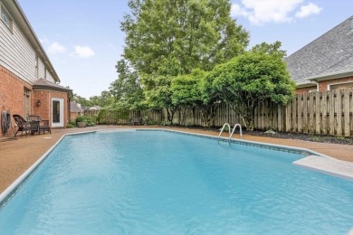 Elegant Well maintained home on spacious corner lot in Highly on Memphis National Golf Club in Tennessee - for sale on GolfHomes.com, golf home, golf lot