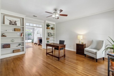 Elegant Well maintained home on spacious corner lot in Highly on Memphis National Golf Club in Tennessee - for sale on GolfHomes.com, golf home, golf lot
