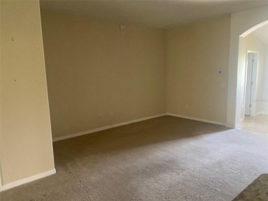 This 1,489 square foot is awaiting your updates. Enter through on Tampa Bay Golf and Country Club in Florida - for sale on GolfHomes.com, golf home, golf lot