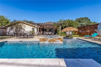 Aggie Game Day Haven!! Step into a one-of-a-kind retreat at 1612 on Texas AandM University Golf Course in Texas - for sale on GolfHomes.com, golf home, golf lot