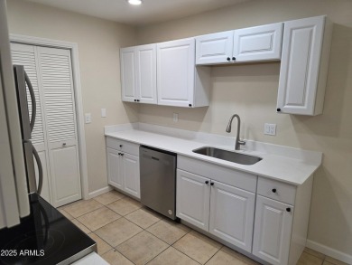 SINGLE LEVEL UNIT 2bedroom both master suites. Totally redone on Raven Golf Club At South Mountain in Arizona - for sale on GolfHomes.com, golf home, golf lot