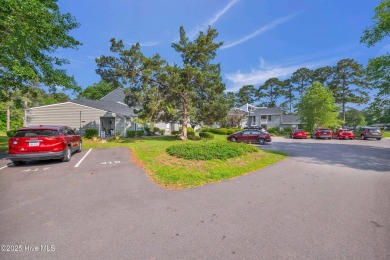 Turnkey, Fully Furnished Golf Course Condo!
Welcome to carefree on Belvedere Country Club in North Carolina - for sale on GolfHomes.com, golf home, golf lot