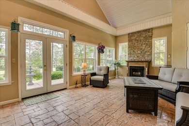 This elegant, custom-built home epitomizes the gracious southern on Woodside Plantation Country Club in South Carolina - for sale on GolfHomes.com, golf home, golf lot