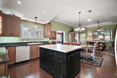 NEWLY LISTED GORGEOUS 2/2 DESIGNER Sable Key with GOLF CART on El Diablo Executive Golf Course in Florida - for sale on GolfHomes.com, golf home, golf lot