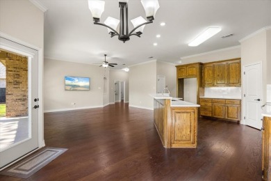 Immaculate custom garden lot home shows pride in ownership on Nutcracker Golf Club in Texas - for sale on GolfHomes.com, golf home, golf lot