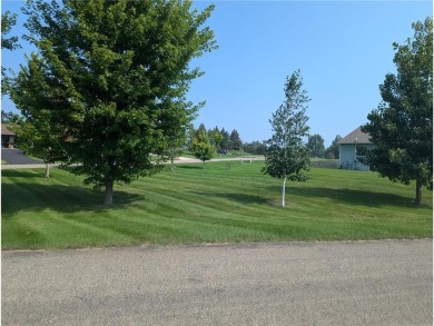 Dreaming of building on a golf course? Here it is the perfect on Minnewaska Golf Club in Minnesota - for sale on GolfHomes.com, golf home, golf lot