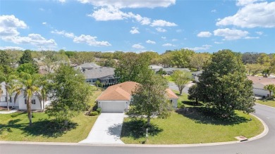 The expanded HOLLY has a split floor plan that includes 3 on Eagle Ridge At Spruce Creek Country Club in Florida - for sale on GolfHomes.com, golf home, golf lot
