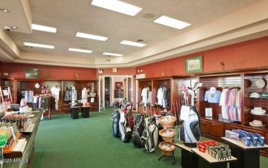 BEST PRICE IN OAKWOOD! Enjoy easy living in this LOCK & LEAVE on Oakwood Golf Club  in Arizona - for sale on GolfHomes.com, golf home, golf lot