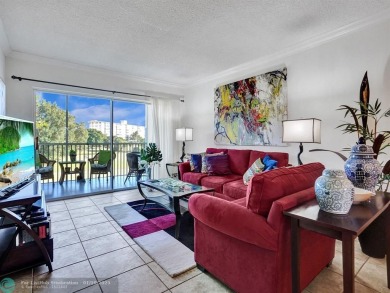This lovely 1-bedroom, 1.5-bathroom property presents a charming on Palm-Aire Country Club and Resort - The Oaks in Florida - for sale on GolfHomes.com, golf home, golf lot