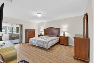 Welcome to 37 Glens Drive W, a beautifully maintained 2-bedroom on Hunters Run Golf and Country Club in Florida - for sale on GolfHomes.com, golf home, golf lot