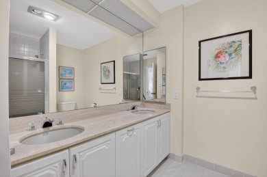 Welcome to 37 Glens Drive W, a beautifully maintained 2-bedroom on Hunters Run Golf and Country Club in Florida - for sale on GolfHomes.com, golf home, golf lot