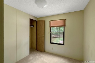 Don't miss this unique opportunity in the desirable Tanglewood on Tanglewood Shores Golf Club in Virginia - for sale on GolfHomes.com, golf home, golf lot