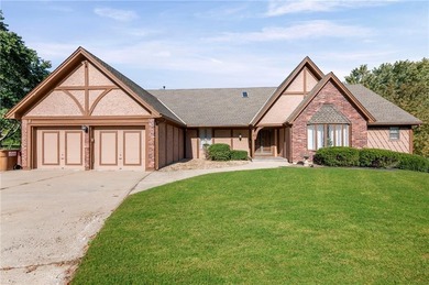 Updated, Luxury - 5 Bed | 3 Bath+ | Pool & Hot Tub | Golf Course on Country Club of Blue Springs in Missouri - for sale on GolfHomes.com, golf home, golf lot