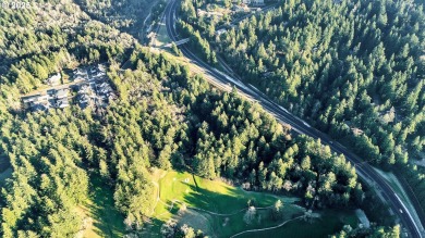 12+ Acres in the very heart of Eugene's most sought after area on Laurelwood Golf Course in Oregon - for sale on GolfHomes.com, golf home, golf lot