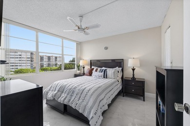 This beautifully updated 3 bed/2 bath offers a large layout of on Pembroke Lakes Golf Club in Florida - for sale on GolfHomes.com, golf home, golf lot