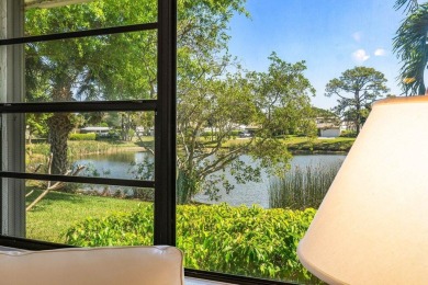 Beautifully remodeled custom villa, situated on a desirable on Hunters Run Golf and Country Club in Florida - for sale on GolfHomes.com, golf home, golf lot