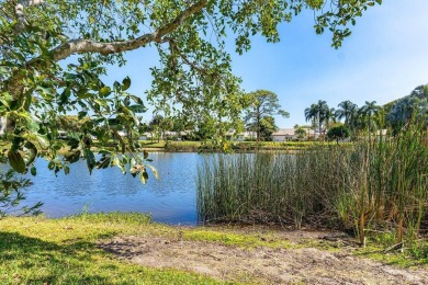 Beautifully remodeled custom villa, situated on a desirable on Hunters Run Golf and Country Club in Florida - for sale on GolfHomes.com, golf home, golf lot