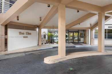 This beautifully updated 3 bed/2 bath offers a large layout of on Pembroke Lakes Golf Club in Florida - for sale on GolfHomes.com, golf home, golf lot