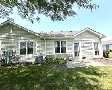 Buyers will fall in love with this beautiful *Ellison* model on Carillon Lakes 3 Hole Course in Illinois - for sale on GolfHomes.com, golf home, golf lot
