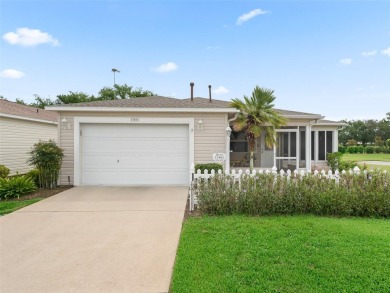 Welcome to this Lovely COLONY PATIO VILLA in the active on The Links of Spruce Creek in Florida - for sale on GolfHomes.com, golf home, golf lot