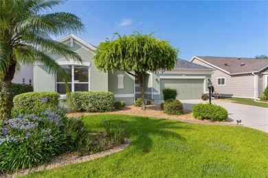 Elegant Camden Designer Home in Sabal Chase - Prime Location on The Links of Spruce Creek in Florida - for sale on GolfHomes.com, golf home, golf lot