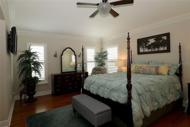 Welcome in to this gorgeous 3/2 Lantana with a golf cart garage on The Links of Spruce Creek in Florida - for sale on GolfHomes.com, golf home, golf lot