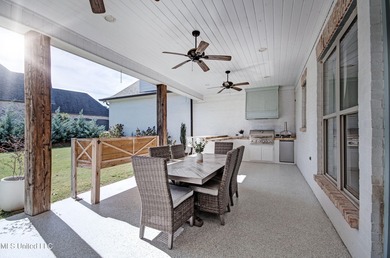 Stunning home on the golf course in sought after Lake Caroline! on Lake Caroline Golf Club in Mississippi - for sale on GolfHomes.com, golf home, golf lot