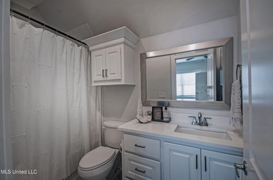 Stunning home on the golf course in sought after Lake Caroline! on Lake Caroline Golf Club in Mississippi - for sale on GolfHomes.com, golf home, golf lot