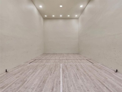 ***SELLER MOTIVATED- BRING US AN OFFER*** ALL ASSESSMENTS PAID on Sunrise Lakes Phase IV Golf Course in Florida - for sale on GolfHomes.com, golf home, golf lot