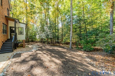 ONLY FULLY UPDATED (INSIDE AND OUT) home in the neighborhood on Highlands Golfers Club in Virginia - for sale on GolfHomes.com, golf home, golf lot