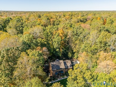 ONLY FULLY UPDATED (INSIDE AND OUT) home in the neighborhood on Highlands Golfers Club in Virginia - for sale on GolfHomes.com, golf home, golf lot