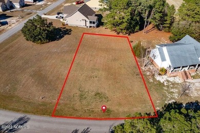 3 CAR GARAGE! Make Your Dream Home a Reality in a Highly on Harbour Point Golf Club in North Carolina - for sale on GolfHomes.com, golf home, golf lot