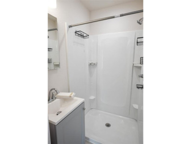 Wonderful home with updated kitchen, conveniently located near on Keeton Park Golf Course in Texas - for sale on GolfHomes.com, golf home, golf lot
