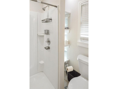 Wonderful home with updated kitchen, conveniently located near on Keeton Park Golf Course in Texas - for sale on GolfHomes.com, golf home, golf lot