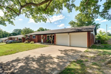 Wonderful all brick four bedroom two bath home. Home has been on Mt Vernon Municipal Golf Club in Missouri - for sale on GolfHomes.com, golf home, golf lot