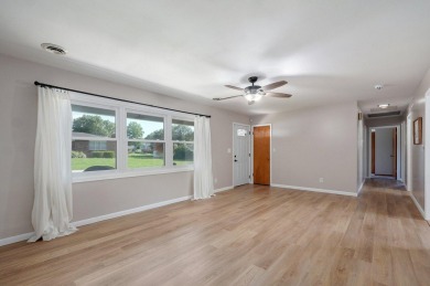 Wonderful all brick four bedroom two bath home. Home has been on Mt Vernon Municipal Golf Club in Missouri - for sale on GolfHomes.com, golf home, golf lot