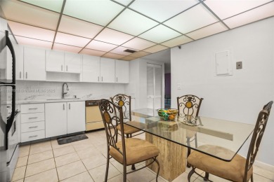 Welcome to 18th hole at Inverrary - a sought-after resort style on Inverrary Country Club in Florida - for sale on GolfHomes.com, golf home, golf lot