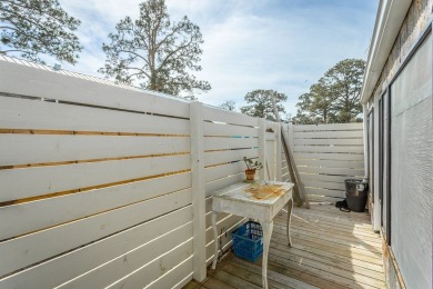 Adorable renovated 2 bedroom/1 bath unit decorated in an on St. James Bay in Florida - for sale on GolfHomes.com, golf home, golf lot