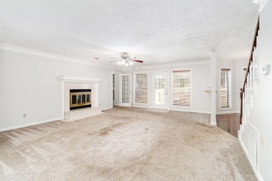 This 3 bedroom, 2.5 baths, 2846 sq ft, Victorian style home on DeSoto Golf Course in Arkansas - for sale on GolfHomes.com, golf home, golf lot