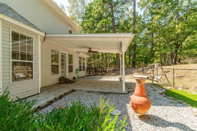 This 3 bedroom, 2.5 baths, 2846 sq ft, Victorian style home on DeSoto Golf Course in Arkansas - for sale on GolfHomes.com, golf home, golf lot