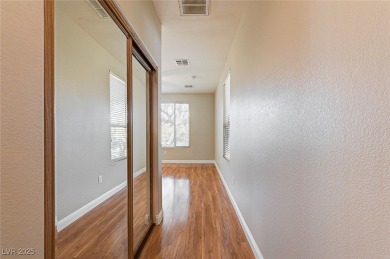 Beautiful 2 bed + den, 2 bath home on a desirable corner lot in on Siena Golf Club in Nevada - for sale on GolfHomes.com, golf home, golf lot