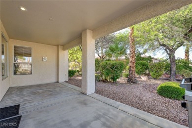 Beautiful 2 bed + den, 2 bath home on a desirable corner lot in on Siena Golf Club in Nevada - for sale on GolfHomes.com, golf home, golf lot